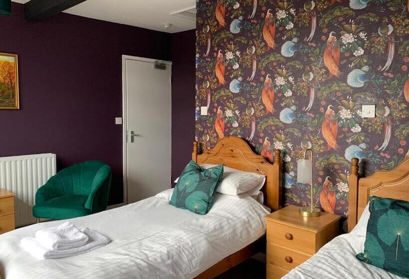 Номер Стандарт, Waverley B & B