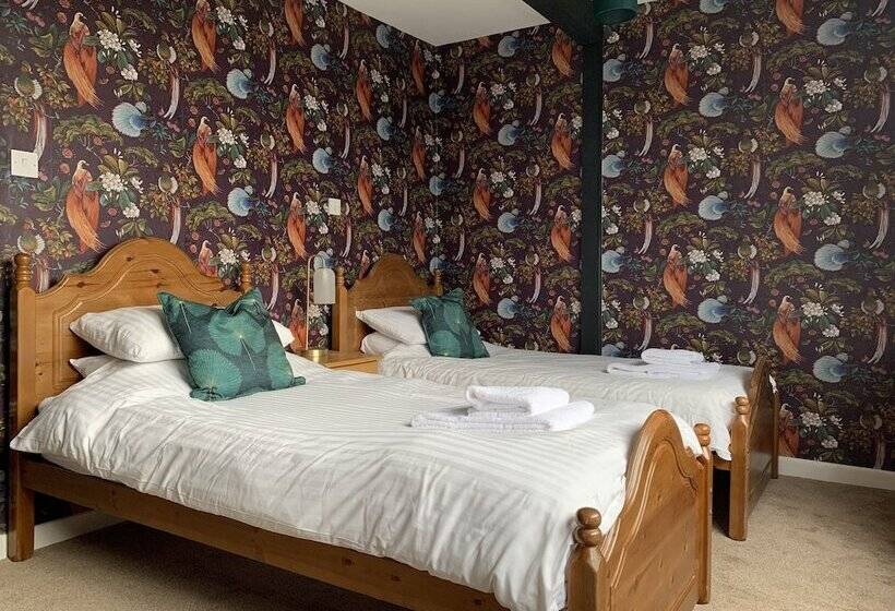 Номер Стандарт, Waverley B & B