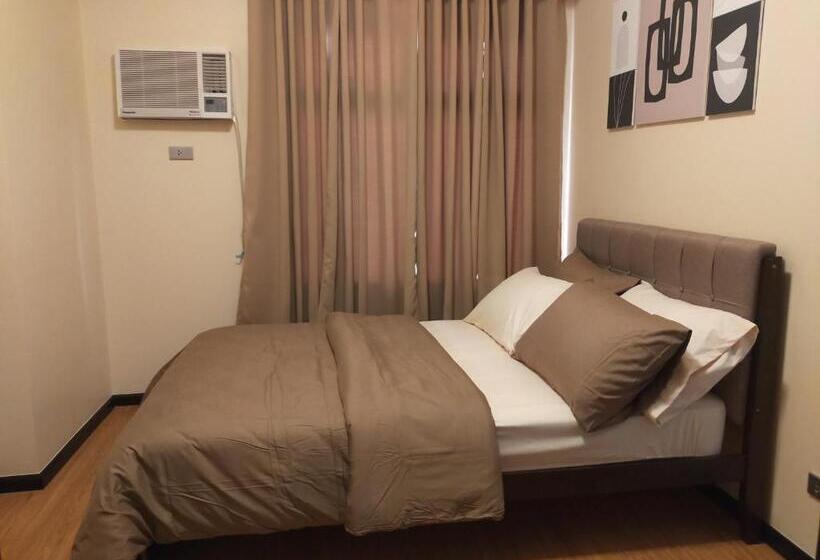 חדר משפחתי, Le 10 The Radiance Manila Bay