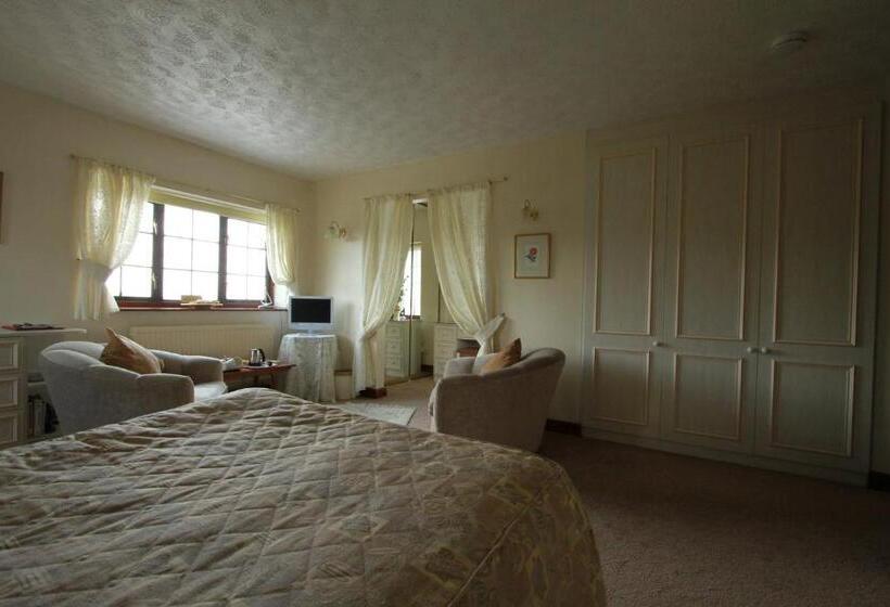 اتاق لوکس, Pointers Guest House
