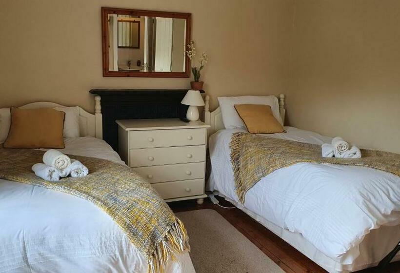 Номер Стандарт Индивидуальный, The Village Bed And Breakfast