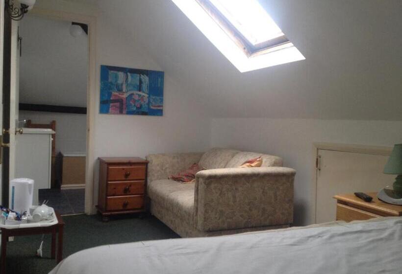 Классический Номер, Upton Cross B&b