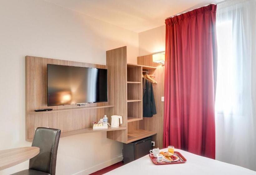 Семейный Номер, Brit Hotel Dieppe