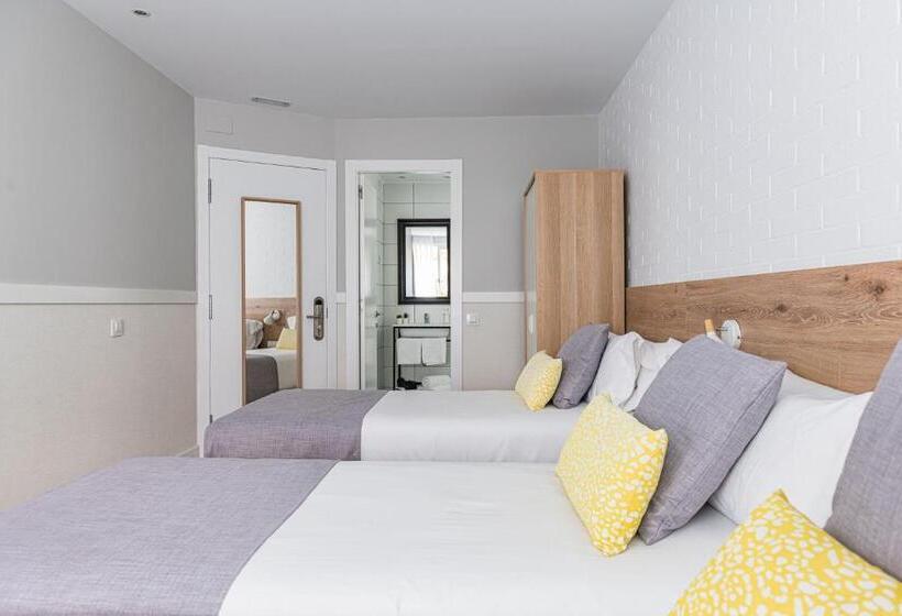 Номер Стандарт Трехместный, Bypillow House