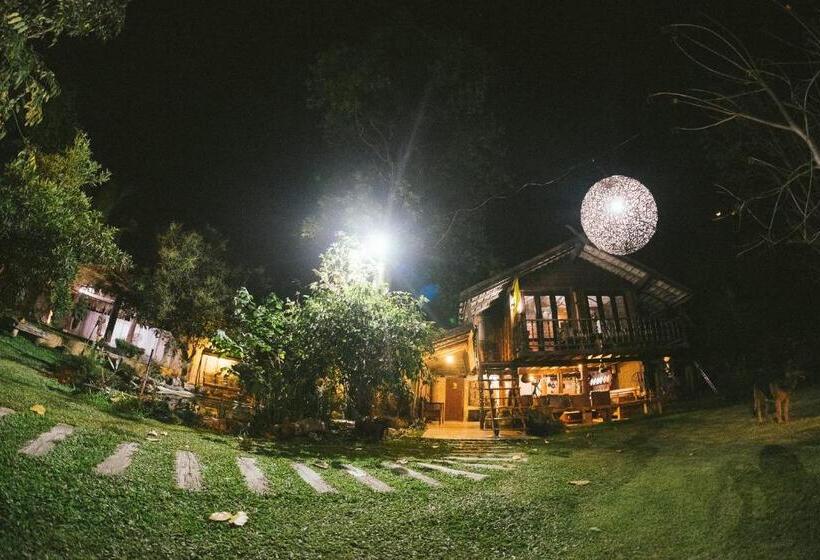اتاق استاندارد, Rice Barn And Rooms