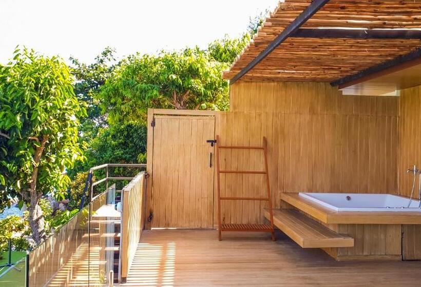 Standard Room with Hidromassage Sea View, The Cliff Lipe