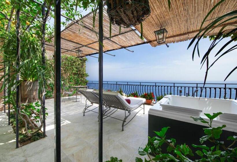 Люкс Deluxe Вид на Море, Villa Magia