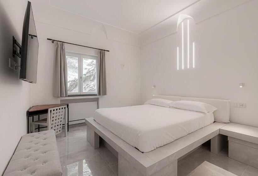Дом 3 Спальни, Villa Magia