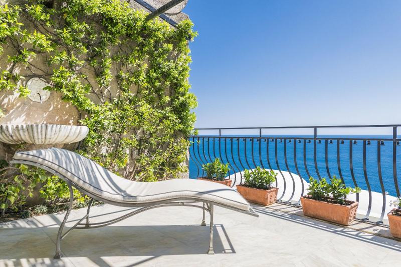 Люкс Deluxe Вид на Море, Villa Magia