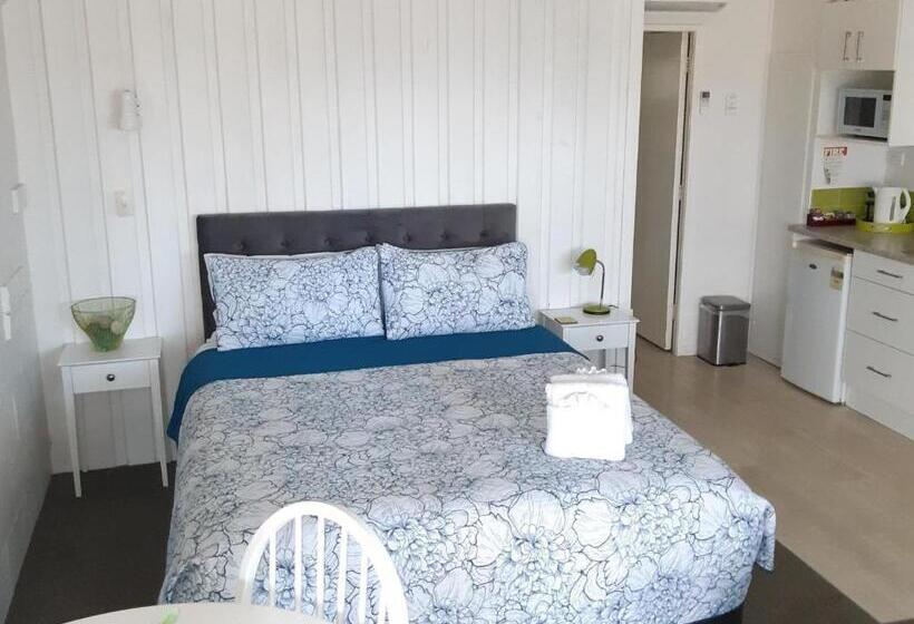 Апартаменты 1 Спальня, Little Haven Formerly 52 On Rifle Motel