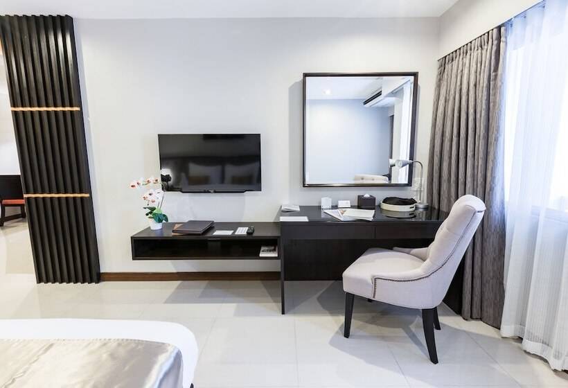 سوییت جونیور, Rayong City