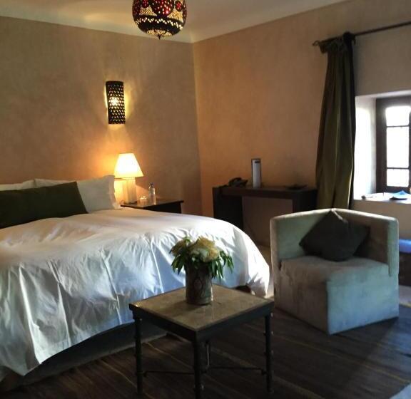 Номер Стандарт с Террасой, The Capaldi Hotel, Restaurant & Spa