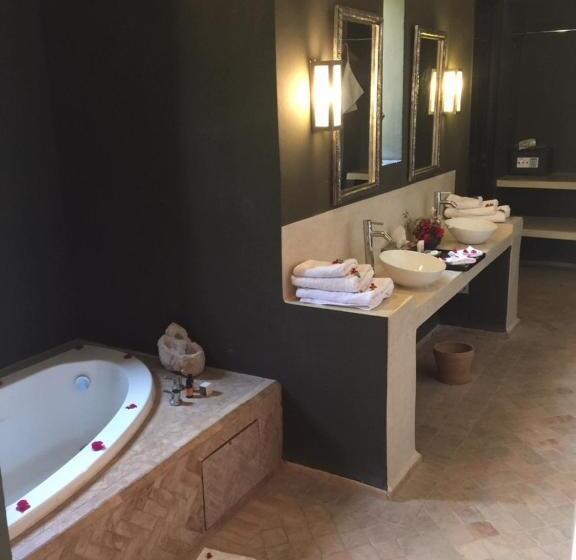 Номер Стандарт, The Capaldi Hotel, Restaurant & Spa