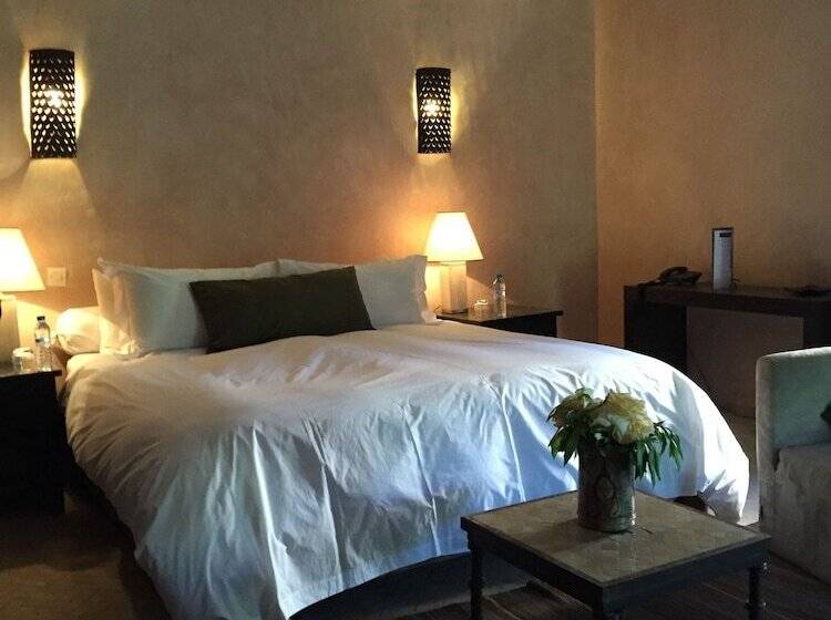 Номер Superior, The Capaldi Hotel, Restaurant & Spa