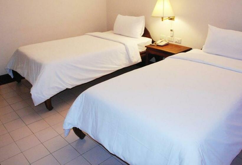 スーペリアールーム, Mae Pim Resort