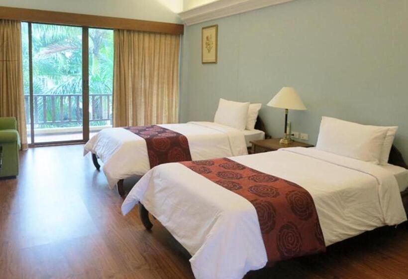 スイート, Mae Pim Resort