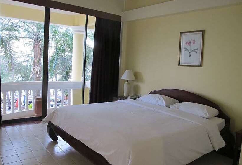 スーペリアールーム, Mae Pim Resort