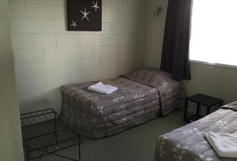 Апартаменты 2 Спальни, North End Motel