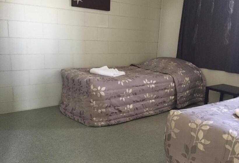 Апартаменты 2 Спальни, North End Motel