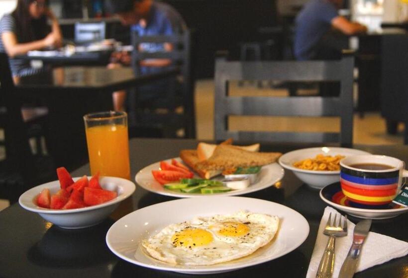 스탠다드 싱글 룸, Clock Inn Colombo