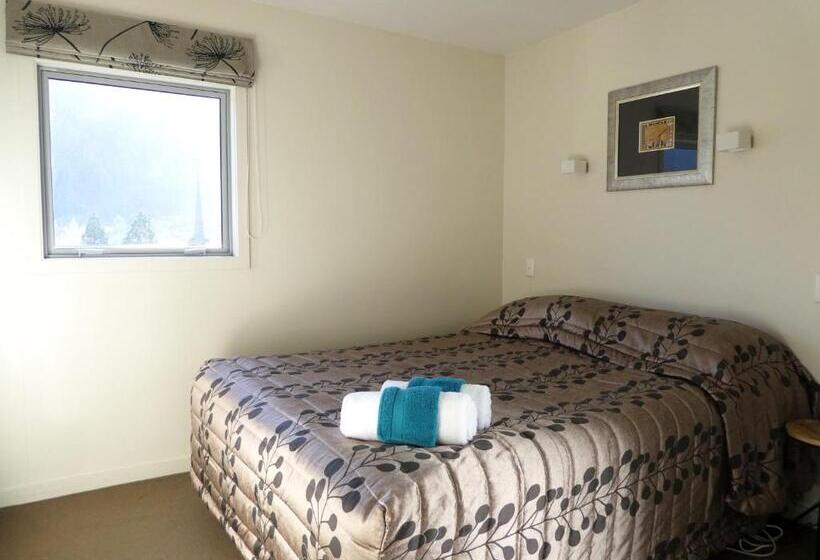 1 Bedroom Apartment Lake View, Caples Court Motel & Apartments