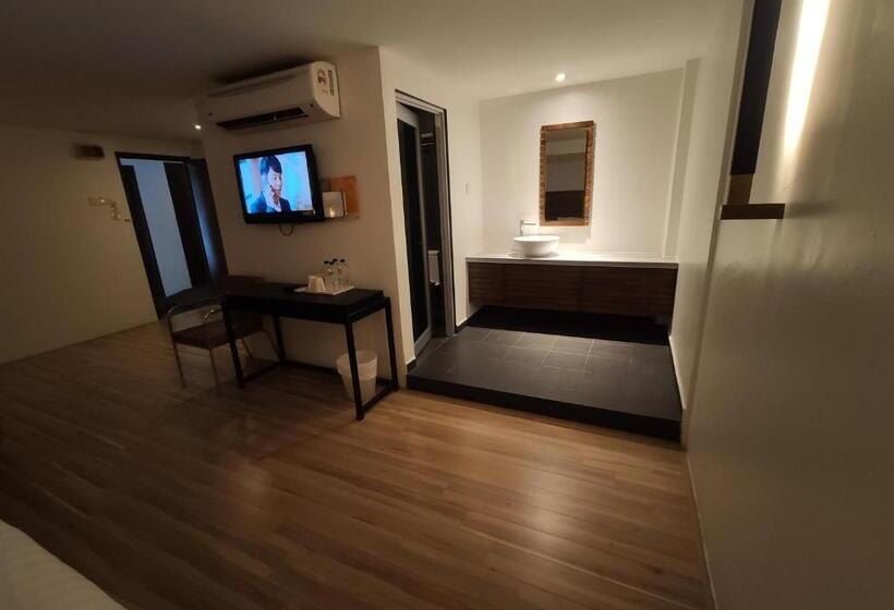 디럭스 4인 룸, T Hotel Tandop