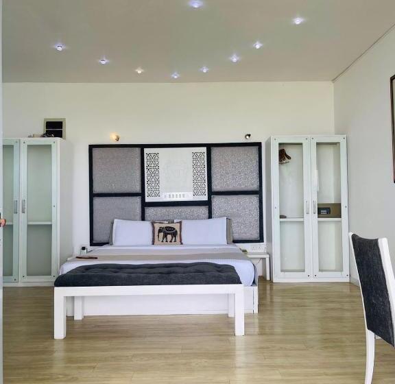 Номер Deluxe Вид на Море, Villa Thawthisa