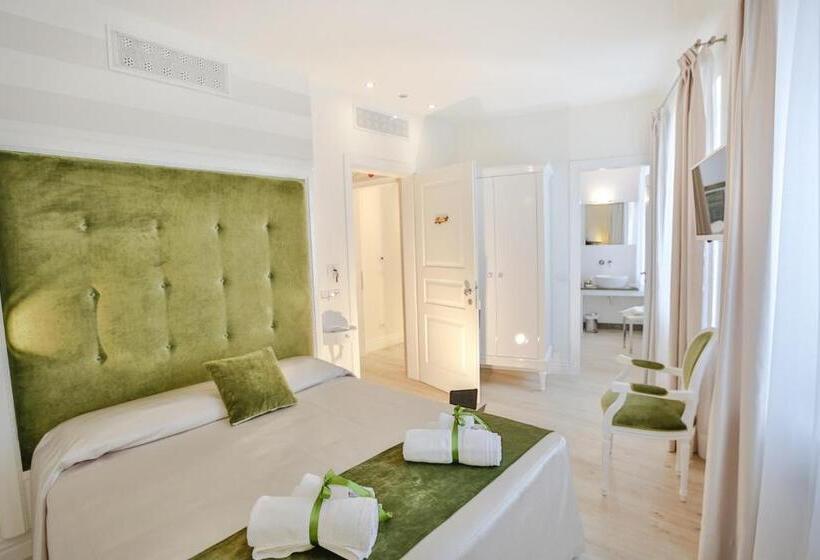 Pokój Czteroosobowy Superior, Boutique Villa Liberty   Dépendance   Borgo Capitano Collection   Albergo Diffuso
