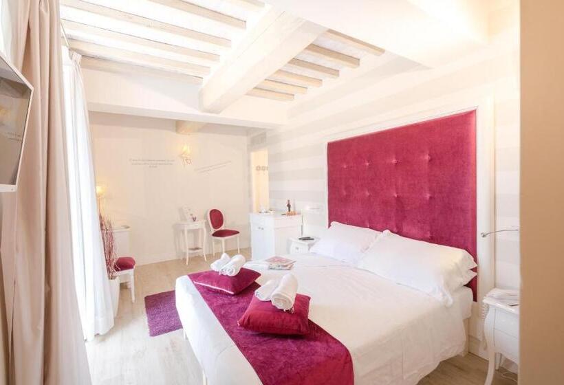 デラックスルーム, Boutique Villa Liberty   Dépendance   Borgo Capitano Collection   Albergo Diffuso