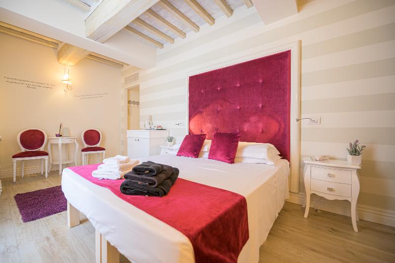 スタンダードトリプルルーム, Boutique Villa Liberty   Dépendance   Borgo Capitano Collection   Albergo Diffuso