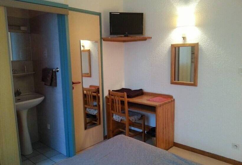 Номер Стандарт Индивидуальный, Hôtel Du Bourg