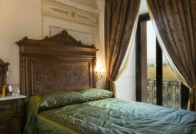 Номер Стандарт с Балконом, Palazzo Pacini