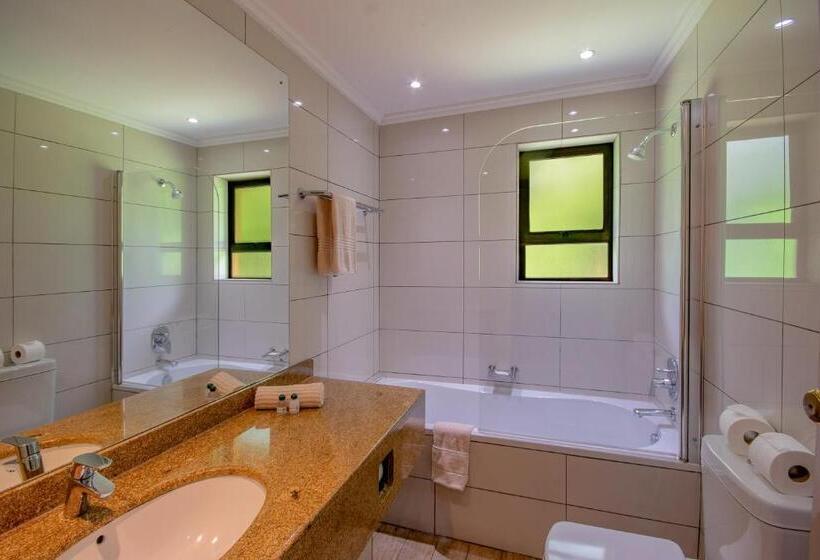 کلبه ییلاقی, Sanbonani Resort Hotel And Spa