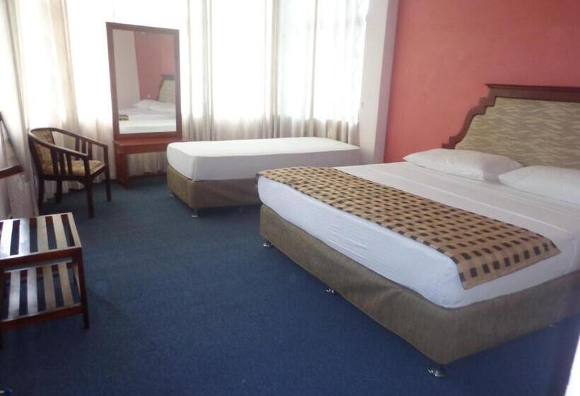 Трехместный Номер Deluxe, Elephant Park   New Deal! Half Off Airport Pickups Available