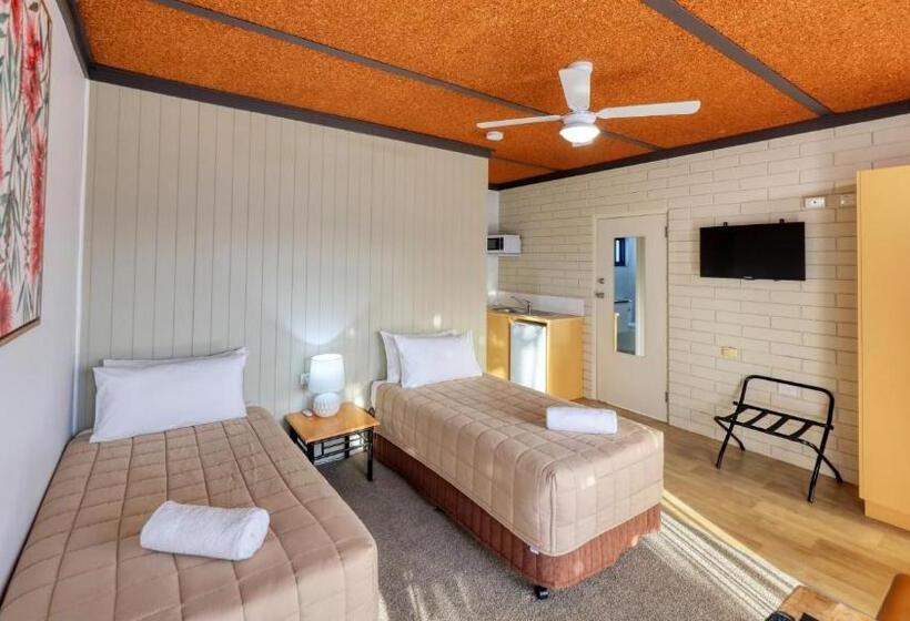 Номер Стандарт, Motel Meneres