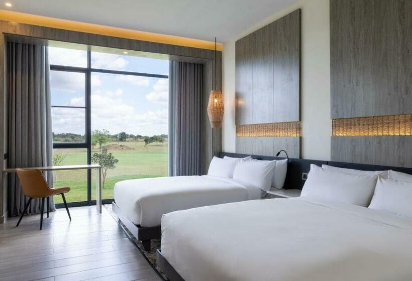 اتاق لوکس با تخت بزرگ, Ciêla, Lusaka, A Tribute Portfolio Resort And Spa