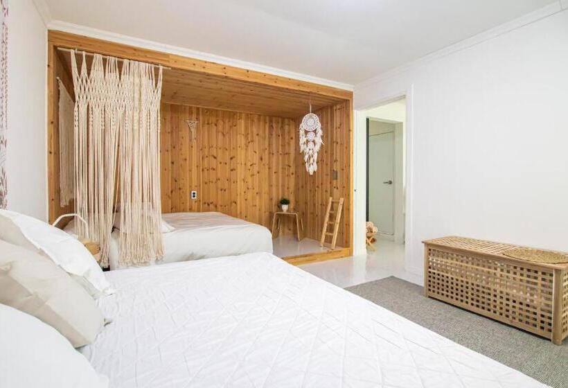 Habitació Quàdruple Estàndard, Goseung Pasli House