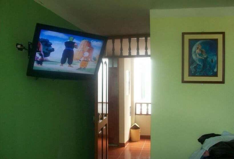 اتاق استاندارد یک نفره, Hostal Casa Blanca