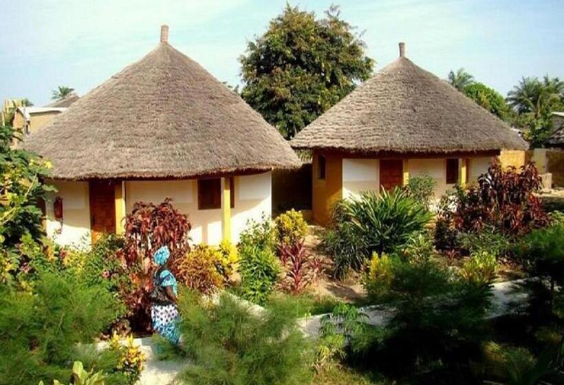 اتاق استاندارد سه نفره, Le Petit Quartier   Chez Amanthia