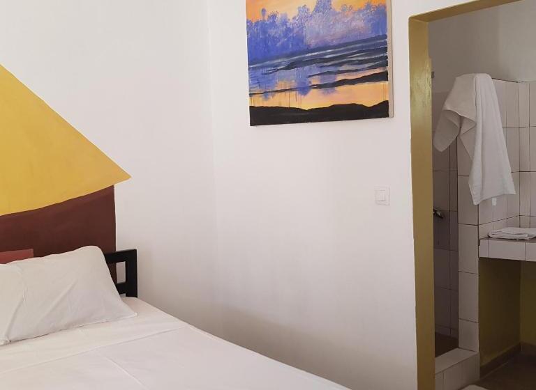 اتاق استاندارد یک نفره, Le Petit Quartier   Chez Amanthia