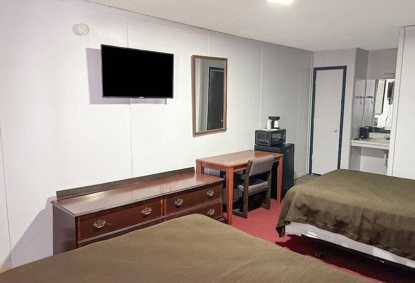 Номер Basic, Country Club Inn