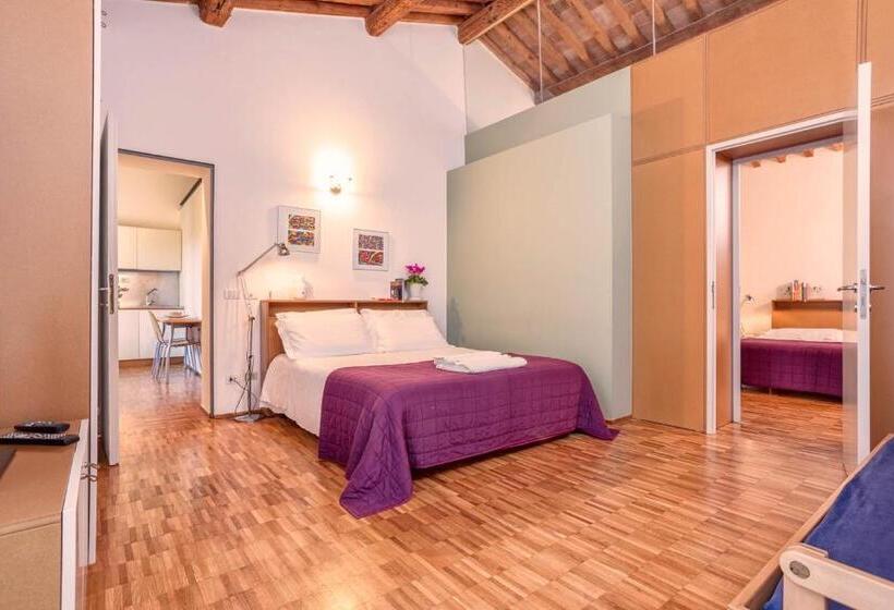 テラスつきの２ベッドルームアパートメント, Casale Del Mare