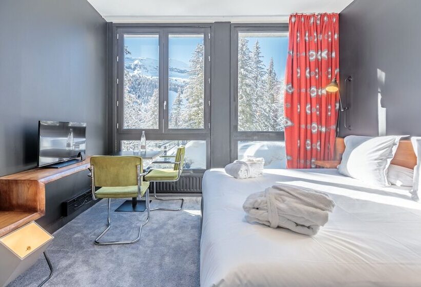 Номер Клуб, Totem, Friendly Hotel & Spa