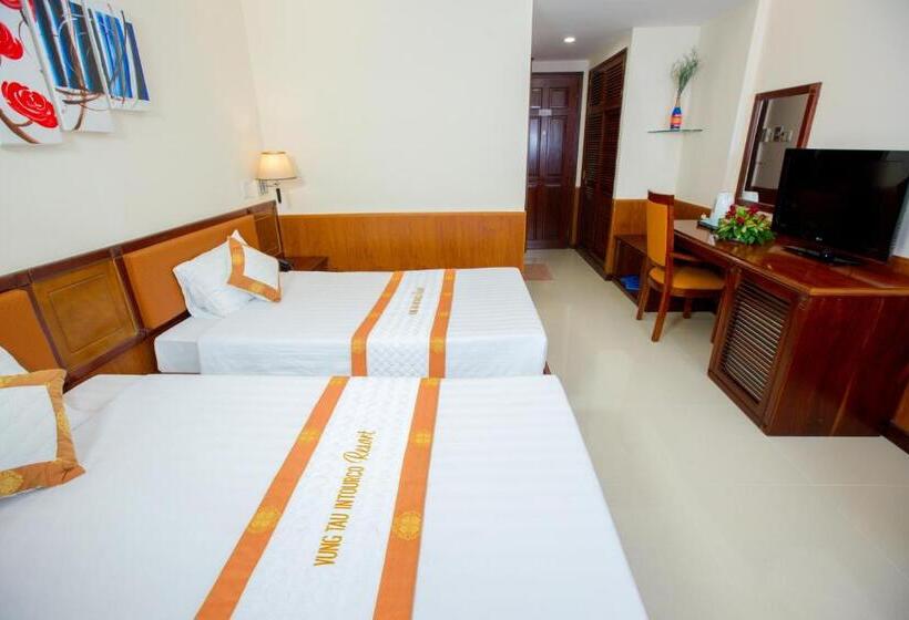 اتاق لوکس با چشم‌انداز دریا, Vung Tau Intourco Resort