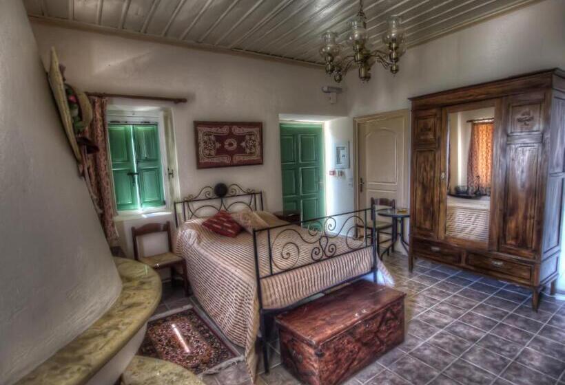 Номер Стандарт, Gerofotis Traditional Guesthouse Est 1892   Close To Aigio, Akoli, Selianitika