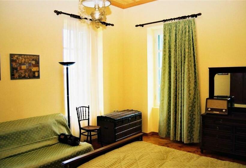 Номер Стандарт, Gerofotis Traditional Guesthouse Est 1892   Close To Aigio, Akoli, Selianitika