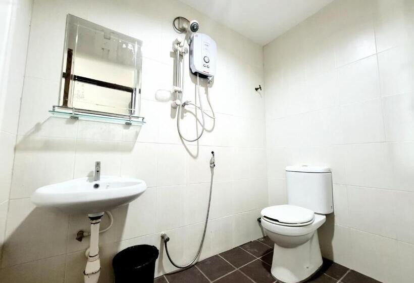 Номер Стандарт, Bee Garden & Bb Motel   Alor Setar