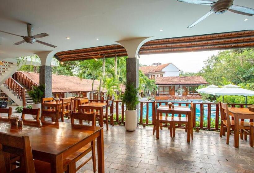 بانگلوی استاندارد, Bauhinia Resort & Spa Phu Quoc