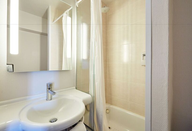 Четырехместный Номер Стандарт, B&b Hotel Le Havre Harfleur 1