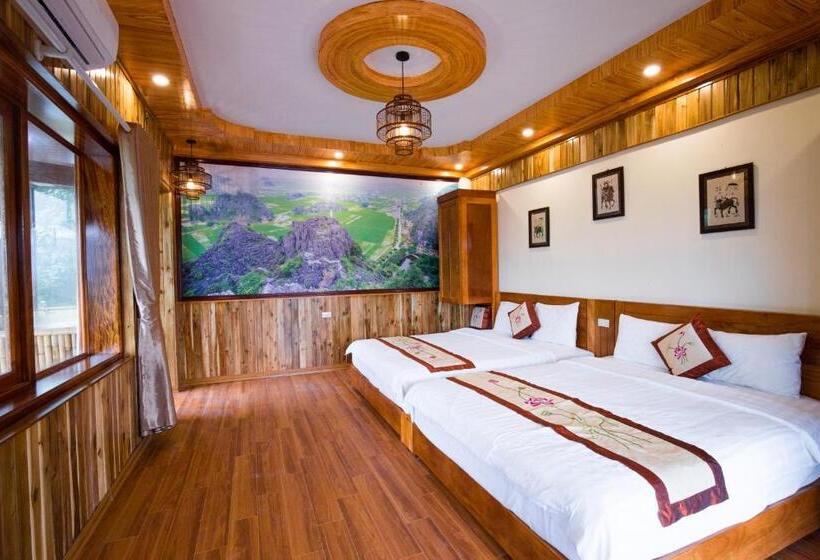 اتاق خانوادگی, Mua Caves Ecolodge
